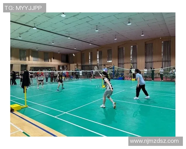 聚焦羽毛球上海羽毛球队分享比赛经验与成长之路